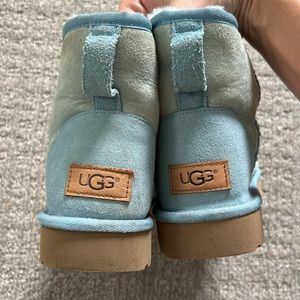 Baby blue Uggs
